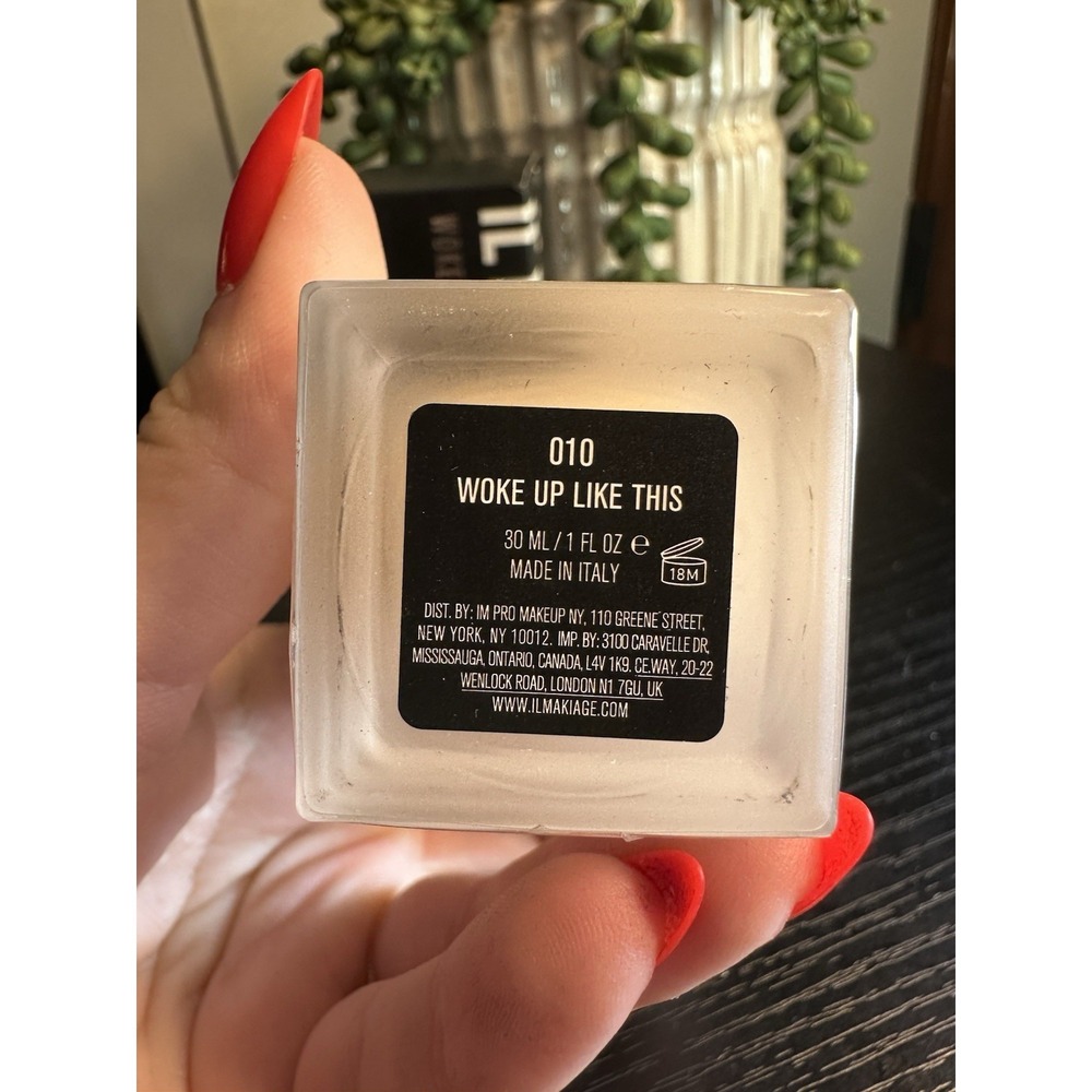 IL MAKIAGE Woke Up Like This Flawless Base Foundation 010 1 oz New & Sealed - Picture 3 of 5